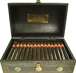 Presidente, Maduro, Chest of 30 - Limited Edition
