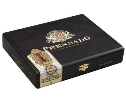 alec-bradley-prensado-cigars-box-closed-use-approved