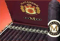 macanudo maduro cigars box open image