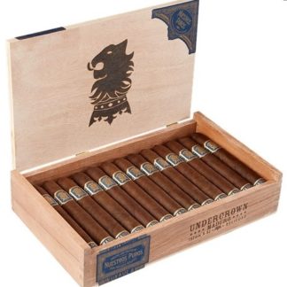 undercrown maduro cigars box open image