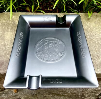 drew estate cigars ashtray image