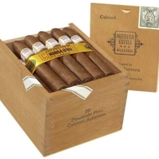 herrera-esteli-cigars-box